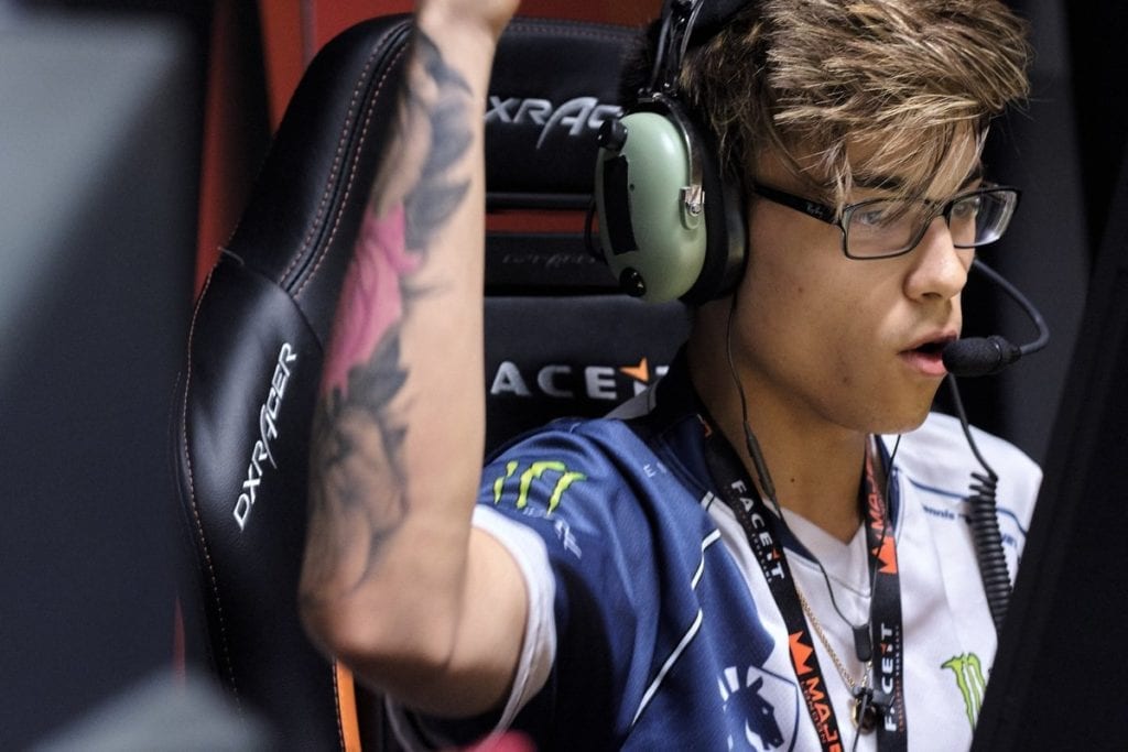 FACEIT London Major Legends Stage Day One