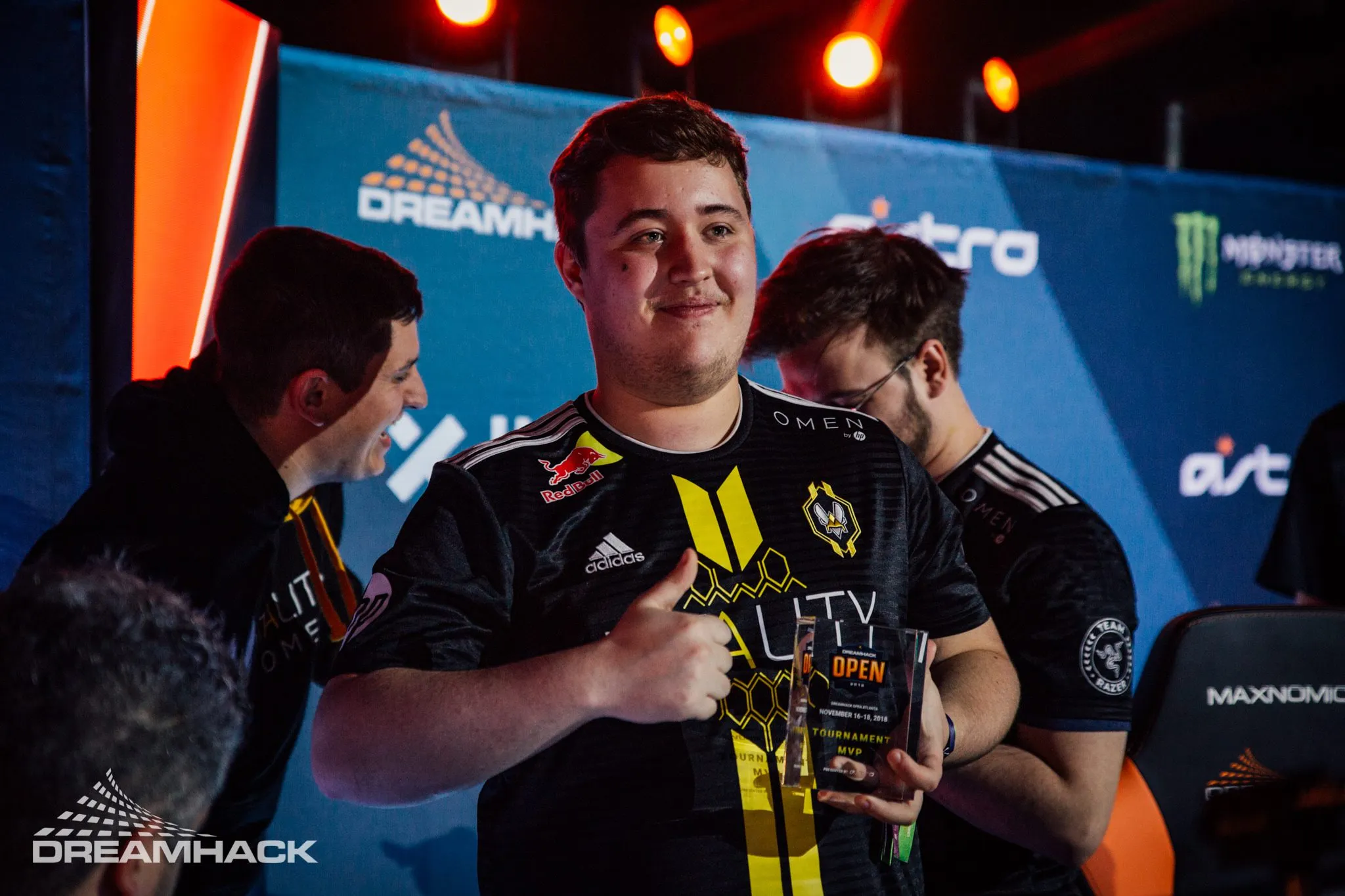 CSGO Vitality defeats Na'Vi navi at EPICENTER as ZywOo v s1mple
