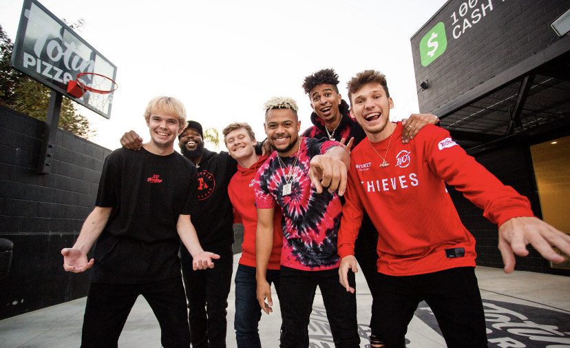 100 thieves sign 2Hype