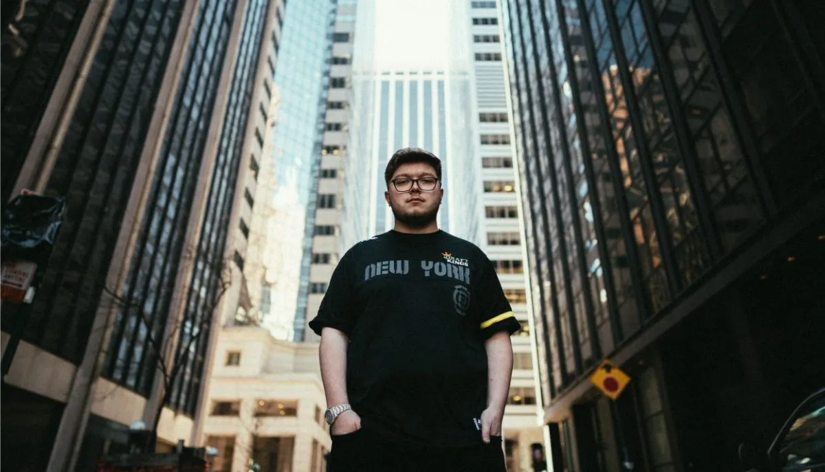 Aydan joins the New York Subliners