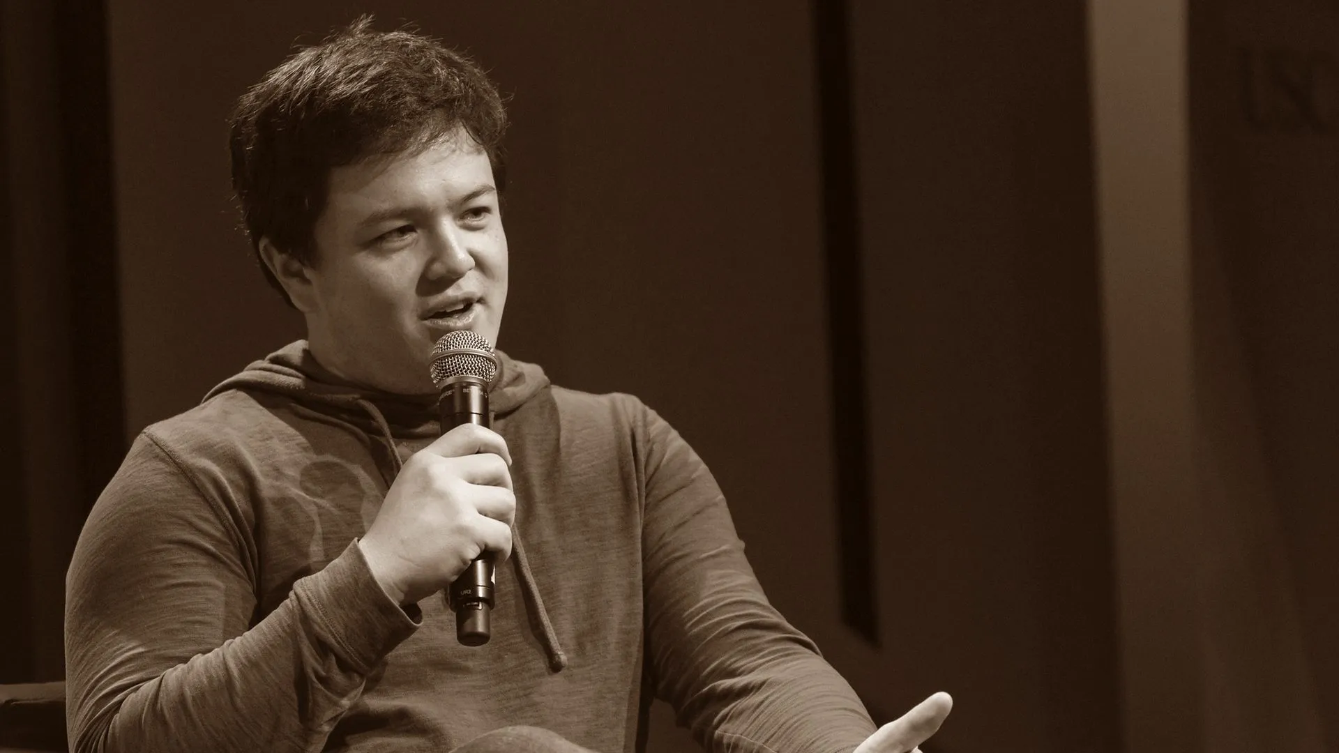 Rozelle joined Riot Games in 2012 as Director of Esports.