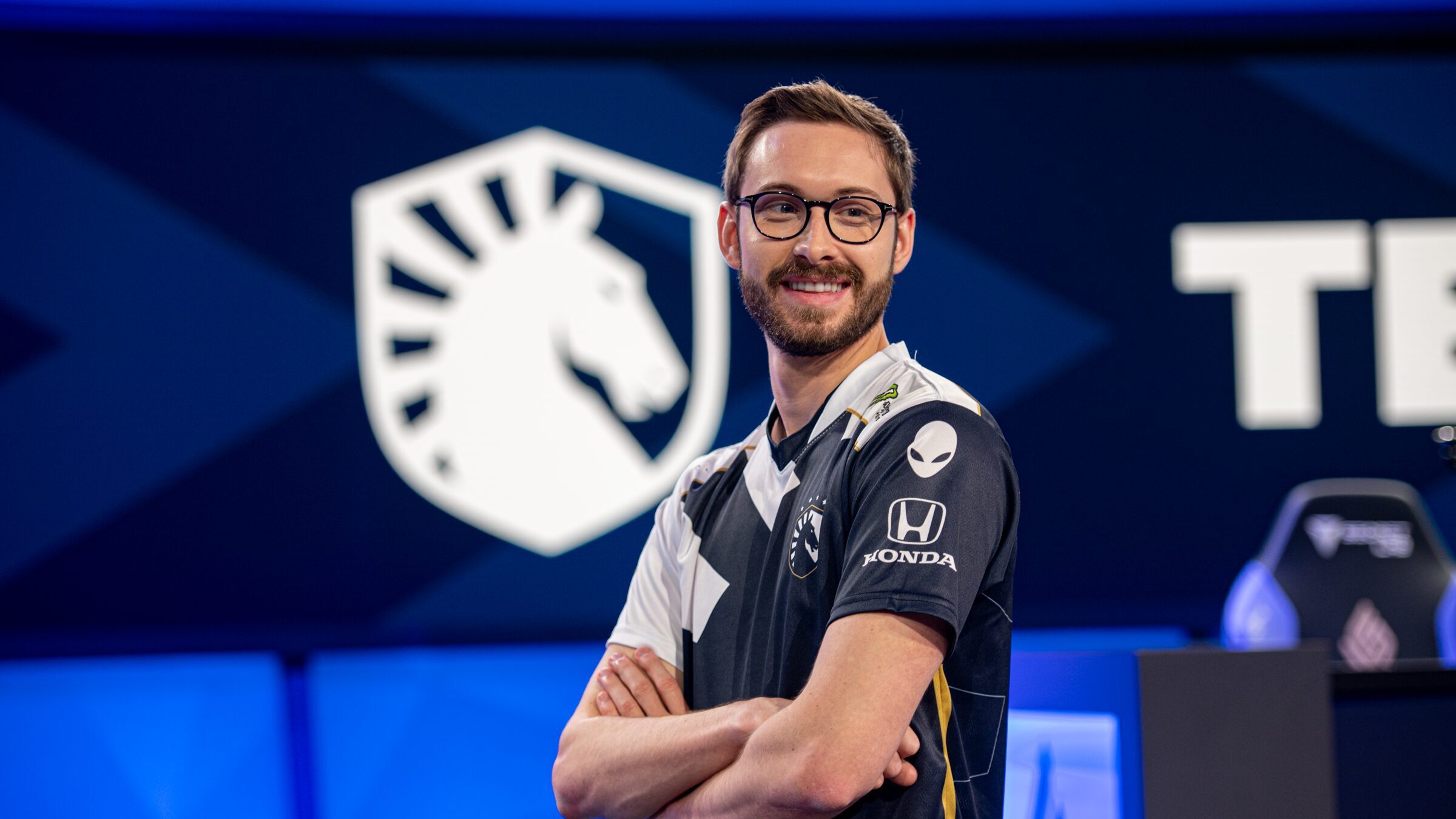 Bjergsen in Team Liquid gear