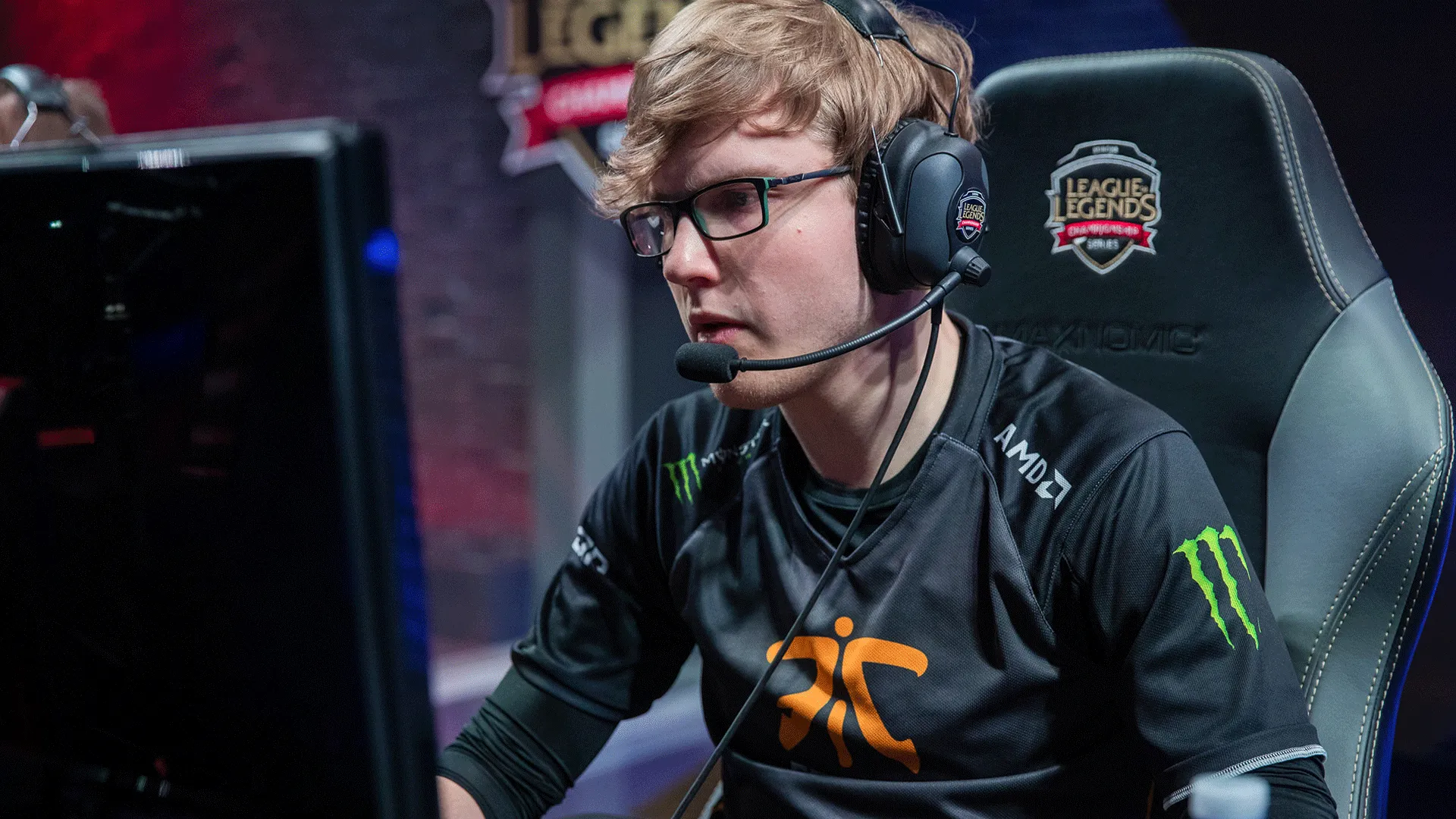 Amazing in a fnatic jersay